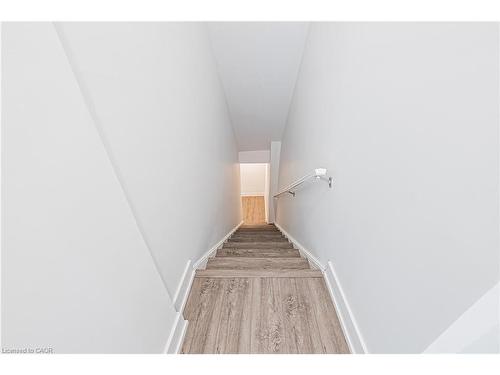 1127 Main Street E, Hamilton, ON 