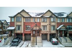 55 Farley Lane  Ancaster, ON L9G 0H2