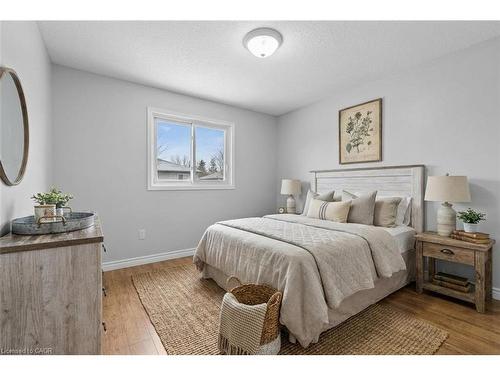 493 Bankside Drive, Kitchener, ON - Indoor Photo Showing Bedroom