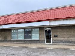 4-889 Barton Street  Hamilton, ON L8E 5V1