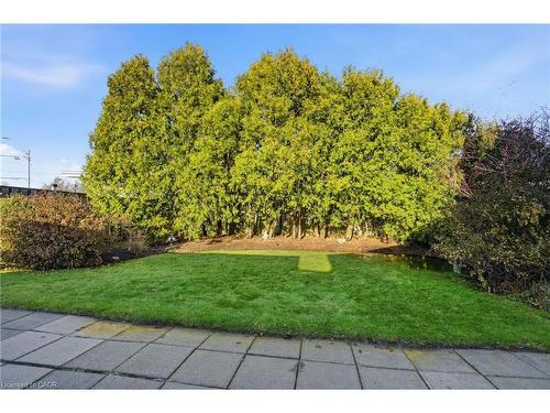 38 Coral Drive, Hamilton, ON - Outdoor