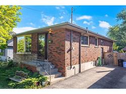 7 Maitland Avenue  Hamilton, ON L9A 3J4