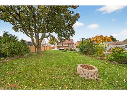 421 East 36Th Street, Hamilton, ON - Outdoor