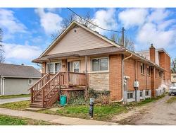 82 Albert Street  St. Catharines, ON L2R 2H1