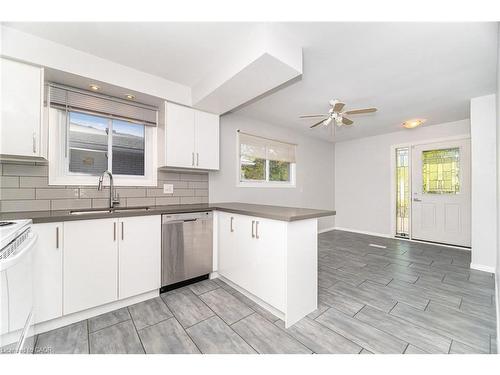 7 Maitland Avenue, Hamilton, ON - Indoor Photo Showing Kitchen With Double Sink
