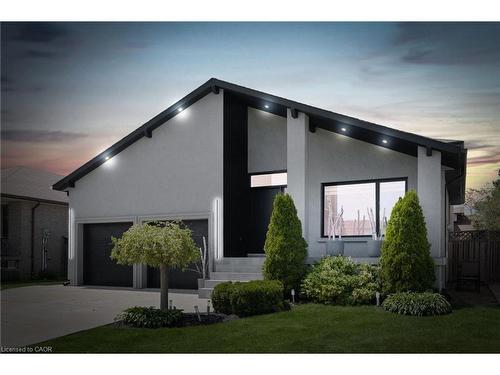 17 Clearview Drive, Hamilton, ON - Outdoor