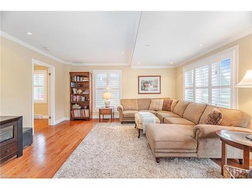 12130 Eighth Line, Glen Williams, ON - Indoor Photo Showing Living Room