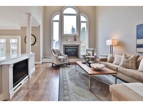 4324 Rosemead Court, Burlington, ON - Indoor Photo Showing Living Room With Fireplace