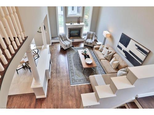 4324 Rosemead Court, Burlington, ON - Indoor Photo Showing Living Room With Fireplace