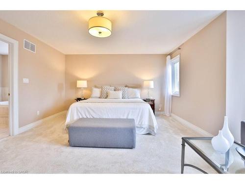 4324 Rosemead Court, Burlington, ON - Indoor Photo Showing Bedroom