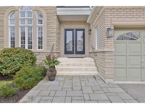 4324 Rosemead Court, Burlington, ON - Outdoor