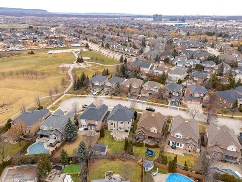 4324 Rosemead Court, Burlington, ON - Outdoor With View