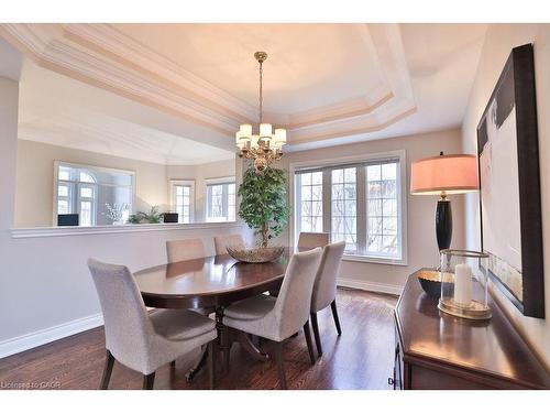 4324 Rosemead Court, Burlington, ON - Indoor Photo Showing Dining Room