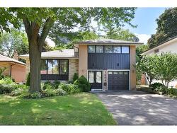 1404 Lewisham Drive  Mississauga, ON L5J 3R3