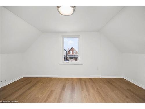 88 Chestnut Avenue, Hamilton, ON - Indoor Photo Showing Other Room