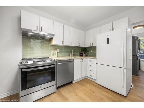 88 Chestnut Avenue, Hamilton, ON - Indoor Photo Showing Kitchen