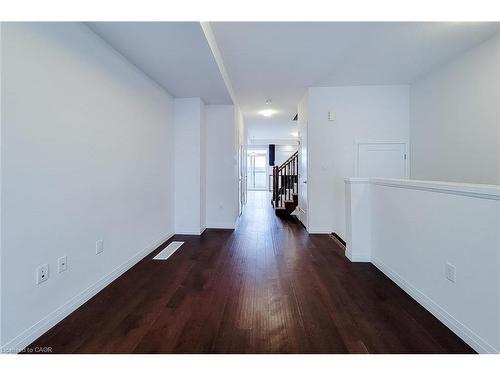228-30 Times Square Boulevard, Stoney Creek, ON - Indoor Photo Showing Other Room