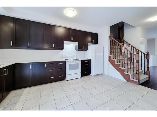 228-30 Times Square Boulevard, Stoney Creek, ON - Indoor Photo Showing Kitchen