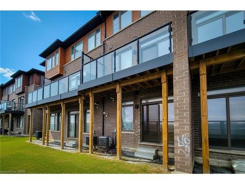 228-30 Times Square Boulevard, Stoney Creek, ON - Outdoor With Balcony