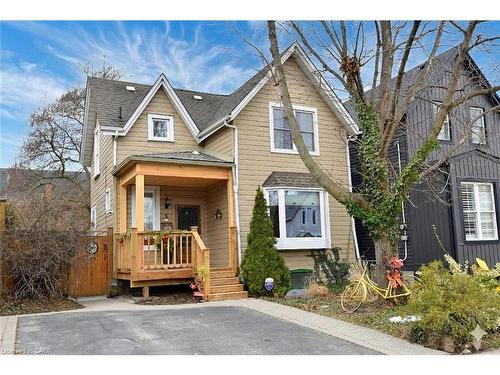 5 Chatham Street, Hamilton, ON - Outdoor With Facade
