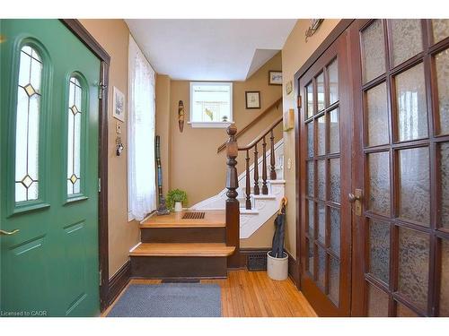 5 Chatham Street, Hamilton, ON - Indoor Photo Showing Other Room