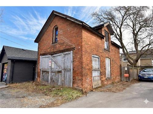 5 Chatham Street, Hamilton, ON - Outdoor