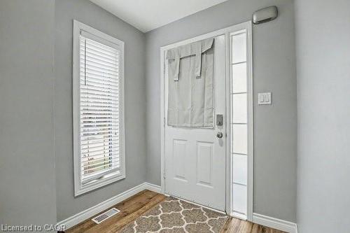 425 Taylor Crescent, Burlington, ON - Indoor Photo Showing Other Room