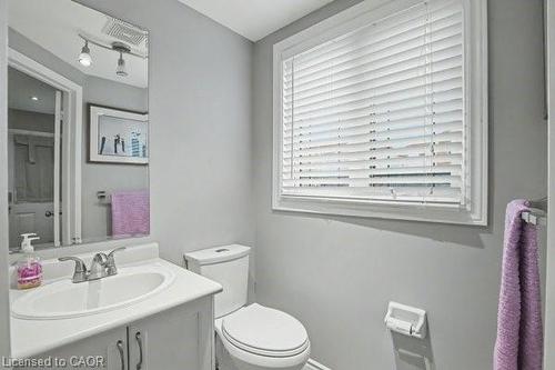 425 Taylor Crescent, Burlington, ON - Indoor Photo Showing Bathroom