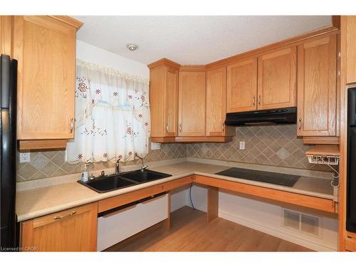 11 Broken Oak Crescent, Kitchener, ON - Indoor Photo Showing Kitchen With Double Sink