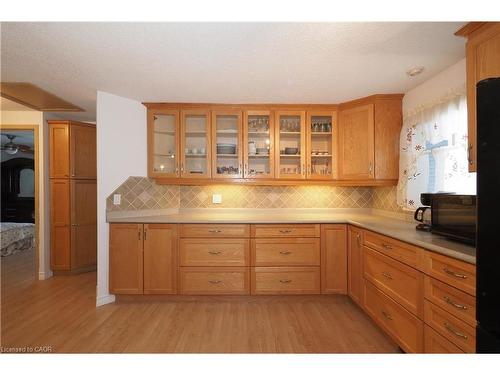 11 Broken Oak Crescent, Kitchener, ON - Indoor Photo Showing Kitchen