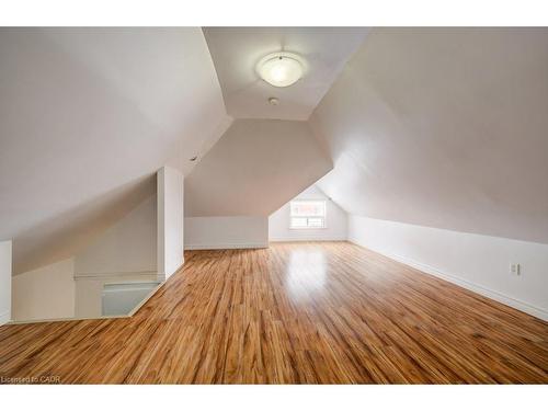 18 Shanley Street, Kitchener, ON - Indoor Photo Showing Other Room