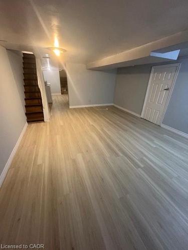 89 Shaw Street, Hamilton, ON - Indoor Photo Showing Other Room