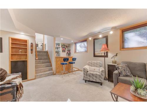 55 Gracefield Crescent, Kitchener, ON - Indoor