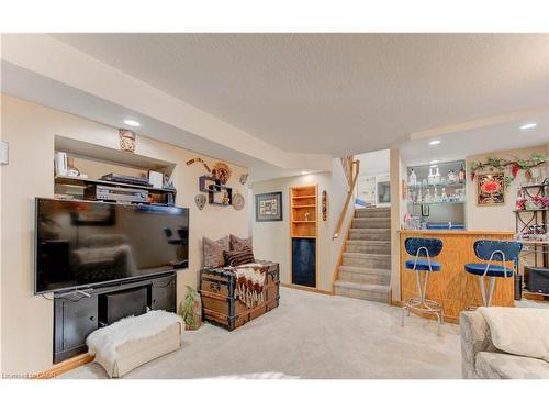 55 Gracefield Crescent, Kitchener, ON - Indoor