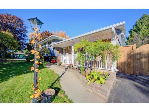 55 Gracefield Crescent, Kitchener, ON - Outdoor