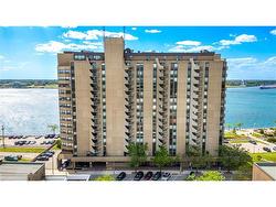 1408-155 Front Street N Sarnia, ON N7T 7V5