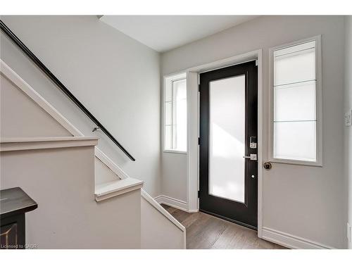 403 Smith Avenue, Burlington, ON - Indoor Photo Showing Other Room