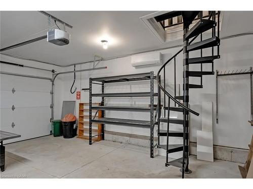403 Smith Avenue, Burlington, ON - Indoor Photo Showing Garage