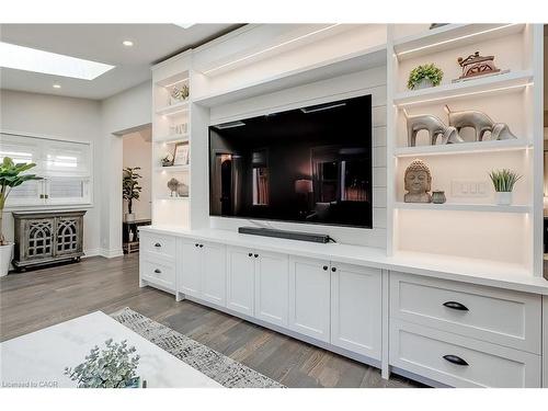 403 Smith Avenue, Burlington, ON - Indoor