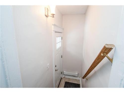 94 Scott Street, Kitchener, ON - Indoor Photo Showing Other Room