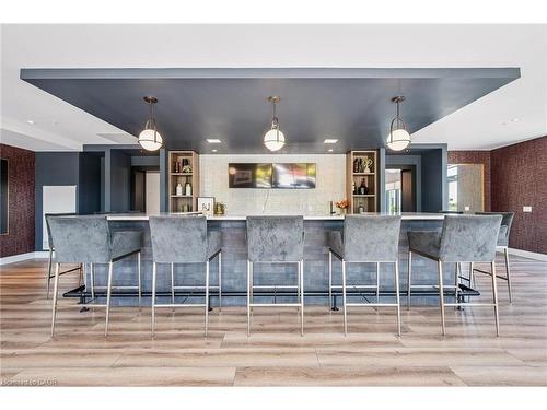 902-15 Glebe Street, Cambridge, ON - Indoor