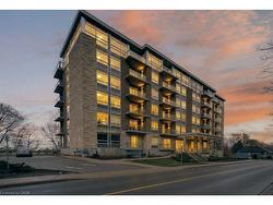 209-479 Charlton Avenue E Hamilton, ON L8N 0B4