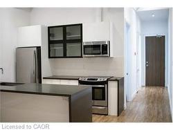 121-220 Dundurn Street S Hamilton, ON L8P 4K7