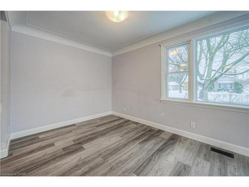 184 Patricia Avenue, Kitchener, ON - Indoor Photo Showing Other Room