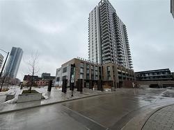 1701-55 Duke Street W Kitchener, ON N2H 0C9