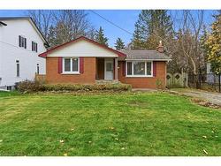 30 Kelly Street  Waterdown, ON L0R 2H0