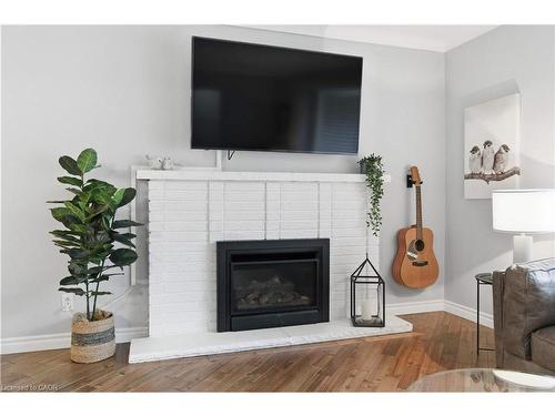 30 Kelly Street, Waterdown, ON - Indoor Photo Showing Living Room With Fireplace