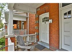 B-89 Burris Street  Hamilton, ON L8M 2J6