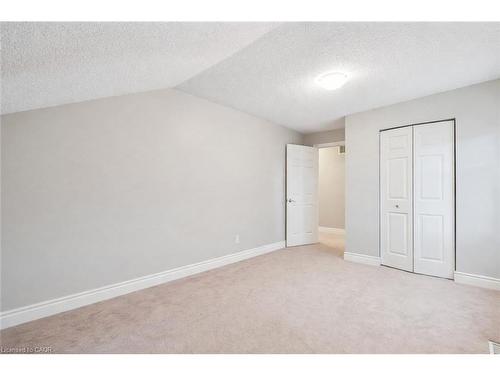 34 Cliff Avenue, Hamilton, ON - Indoor Photo Showing Other Room
