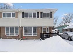 11 Ingleside Drive  Kitchener, ON N2M 2G7